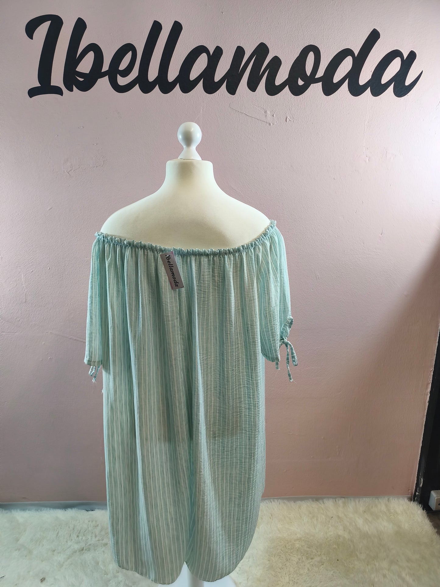 Carmen Sommerkleid Mintgrün