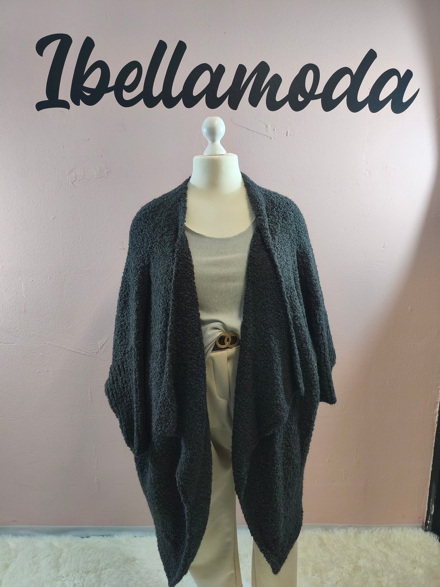 Bouclé Cardigan 252
