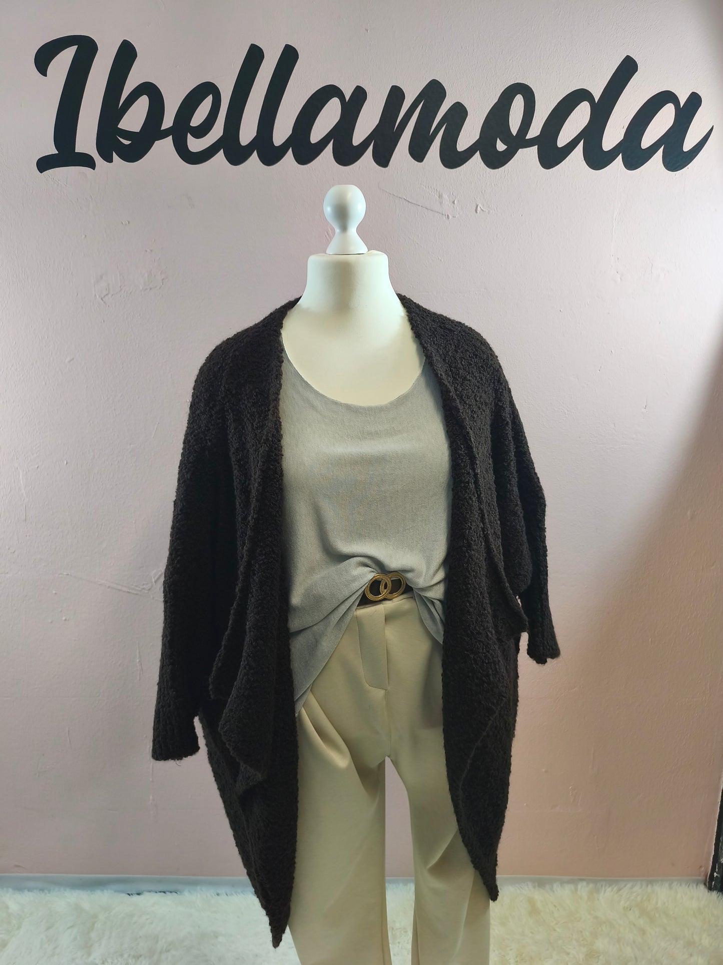 Bouclé Cardigan 252