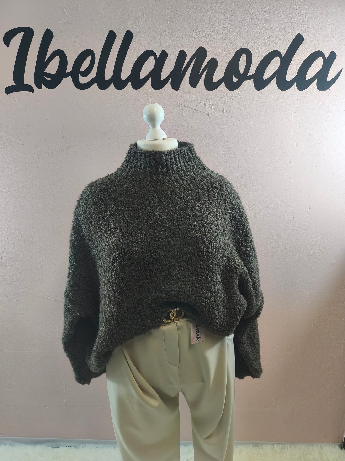 Bouclé Pullover Oversize