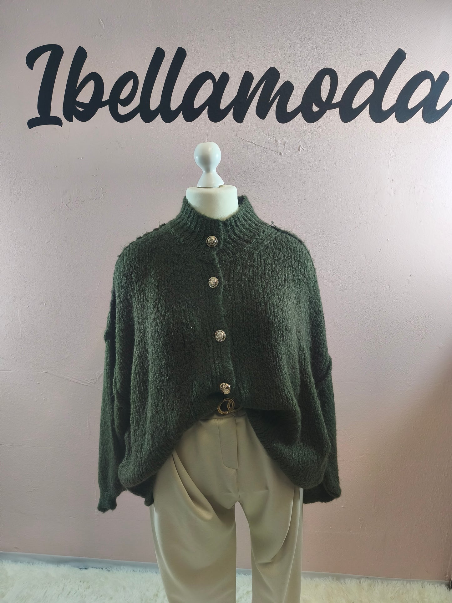 Kuschelcardigan Mit Goldknöpfen 20970