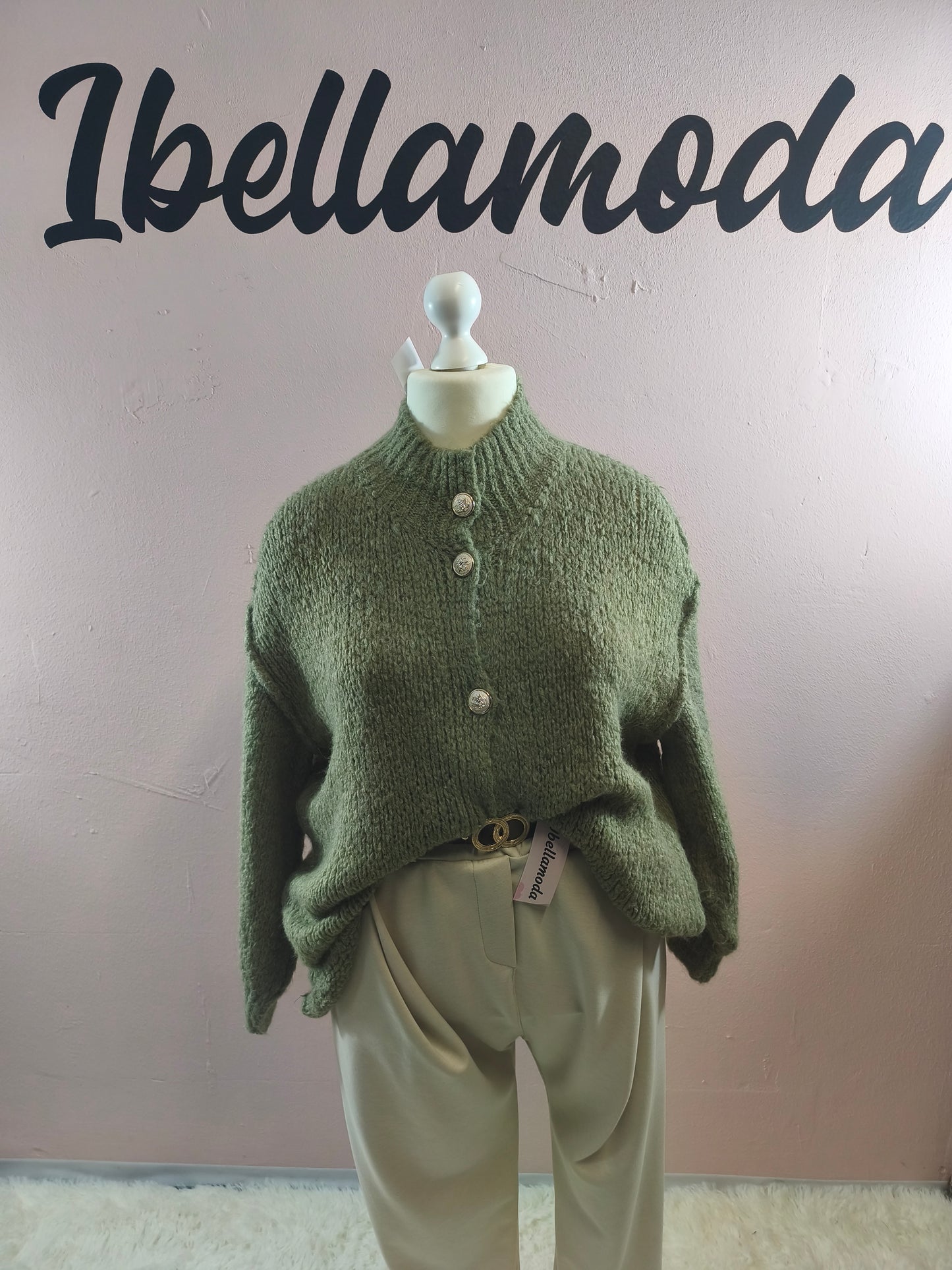 Kuschelcardigan Mit Goldknöpfen 20970