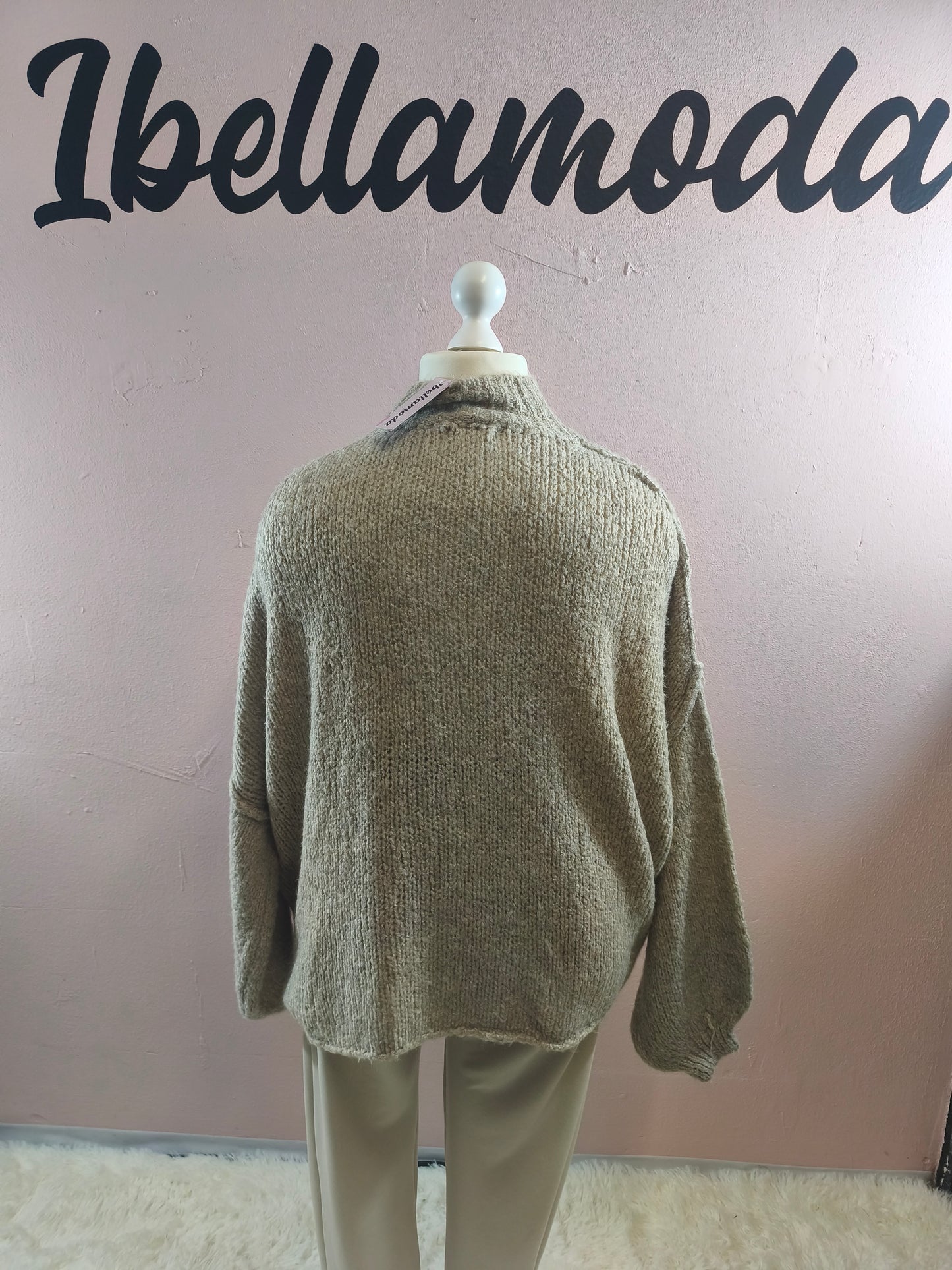 Kuschelcardigan Mit Goldknöpfen 20970