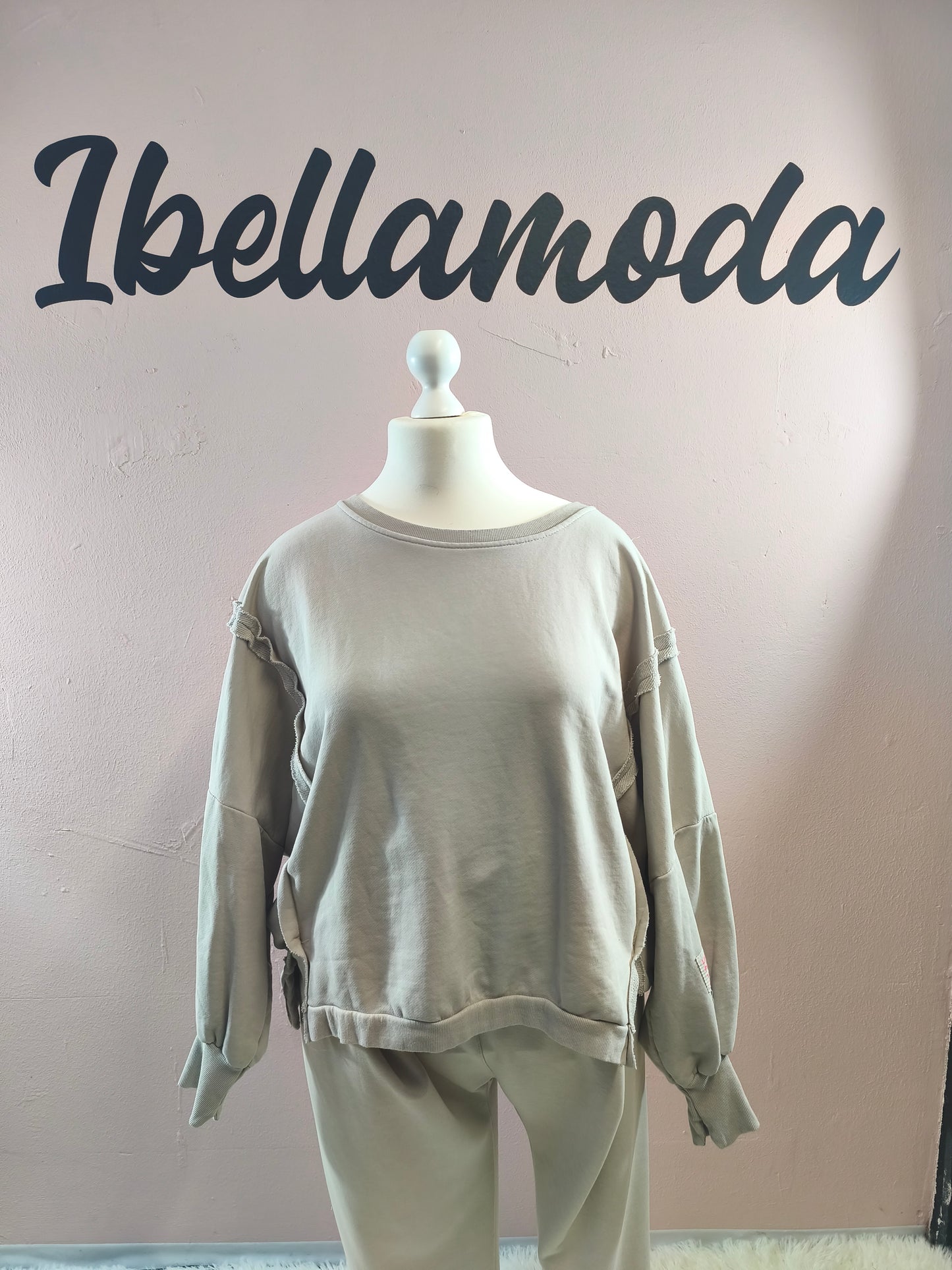 Sweater Life Isn´t Perfect But Your Outfit Can Be 615122