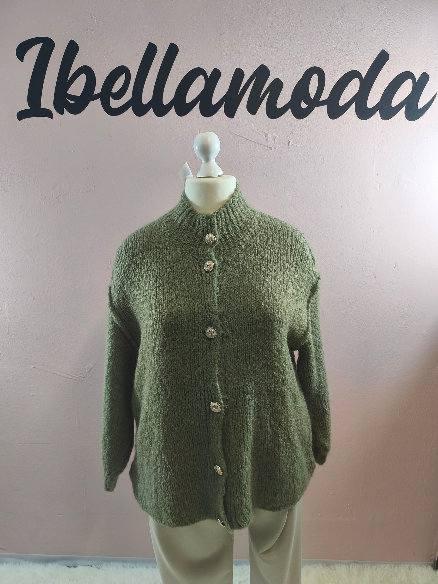 Kuschelcardigan Mit Goldknöpfen 20970