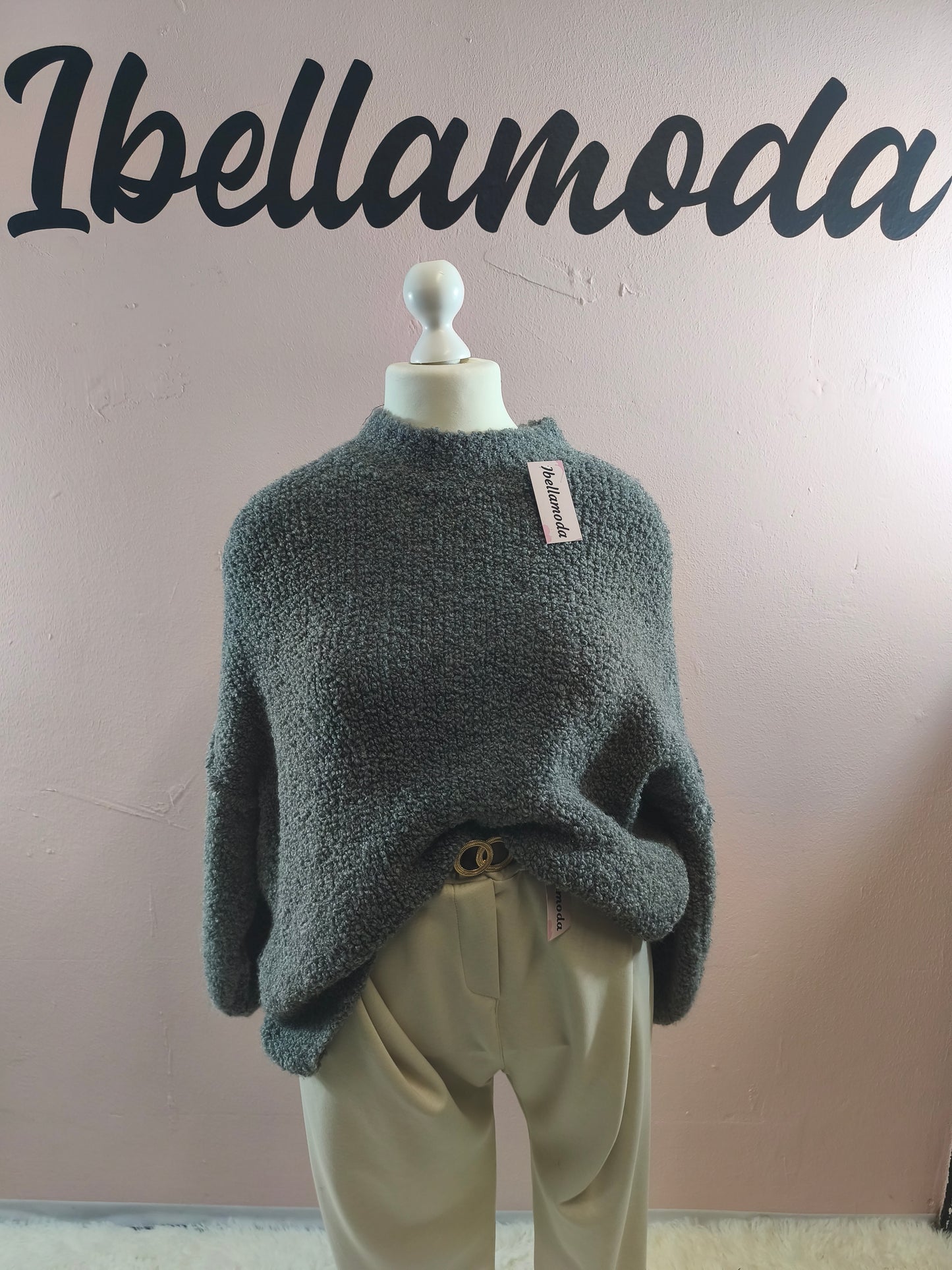 Bouclé Pullover Oversize